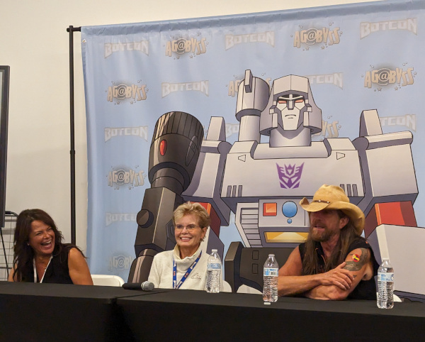 Photo of Venus Terzo, Sue Blu and Scott McNeil  sitting at a table
